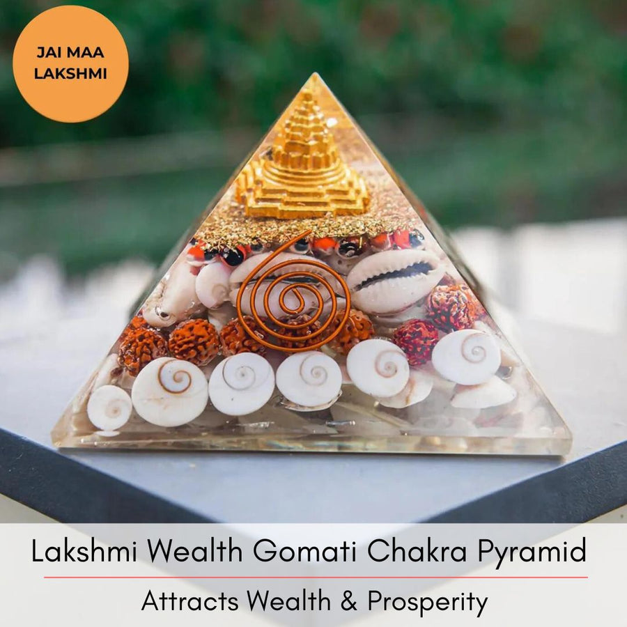 š Crystal Lakshmi Wealth Gomati Chakra Pyramid š°