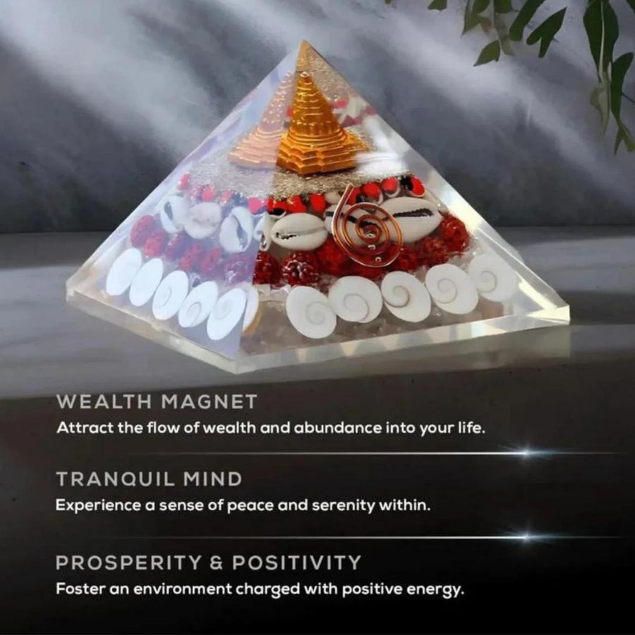 š Crystal Lakshmi Wealth Gomati Chakra Pyramid š°